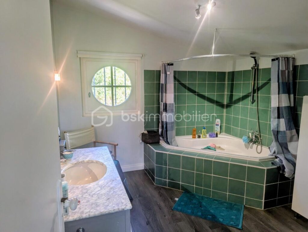 Coup de coeur – 5 pièces – 2 chambres – 98 m²