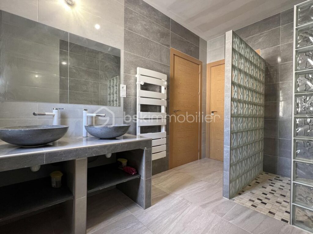 Magnifique Pavillon – 8 pièces – 4 chambres – 170 m²