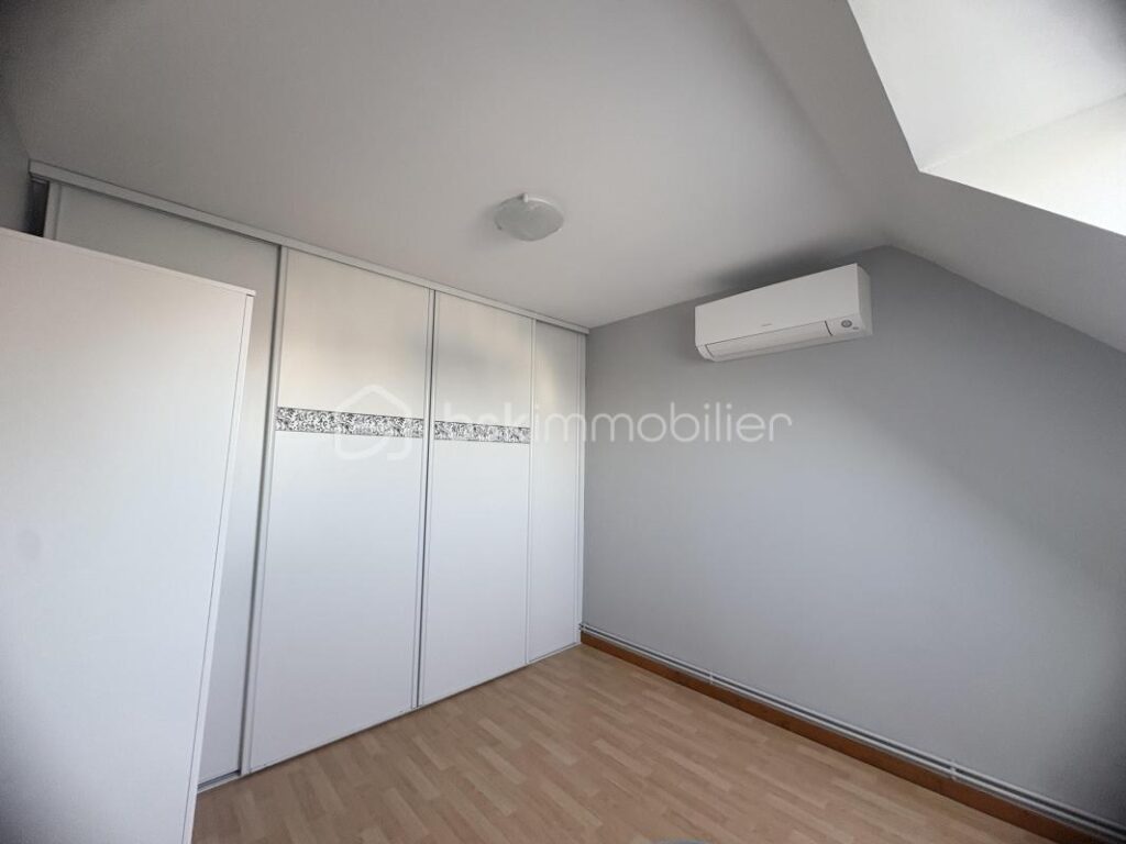 Maison semi plain pied de 98M2 – 6 pièces – 4 chambres – 98 m²