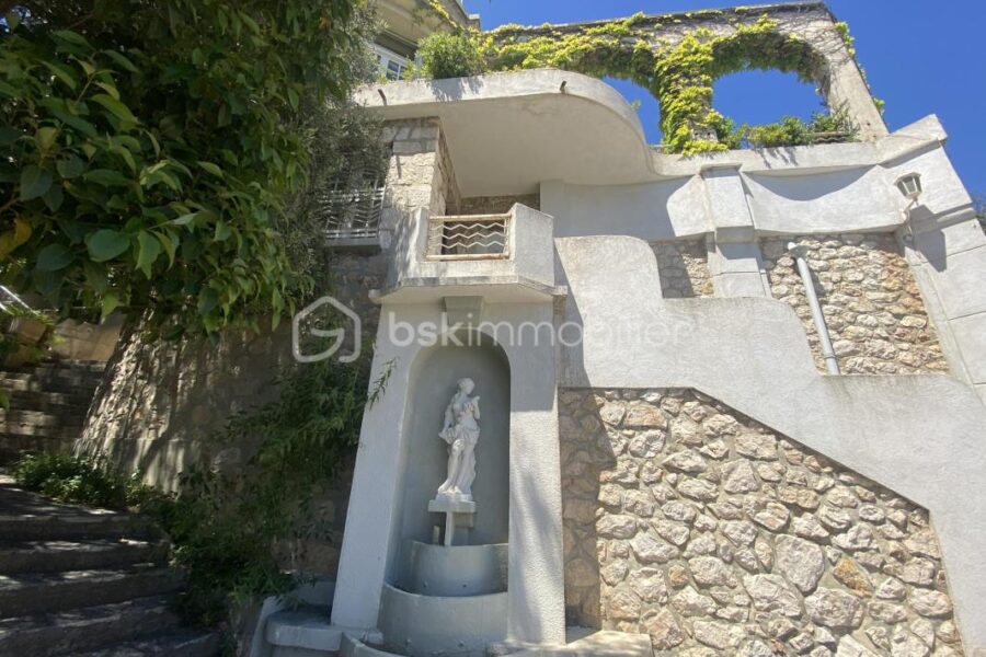 Maison à vendre à Toulon