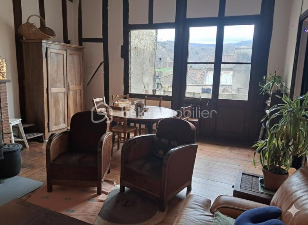 RARE à la Bastide-de-Sérou : Bâtisse Historique de 1745, Piscine & Vue Montagnes – 9 pièces – 5 chambres – 260 m²