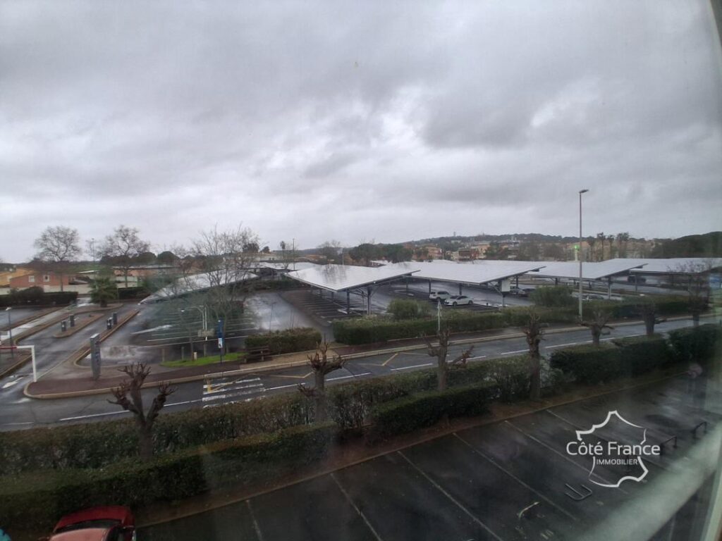 Bel Appartement T2 rénové secteur Richelieu dans résidence a – 2 pièces – 1 chambre – 31 m²