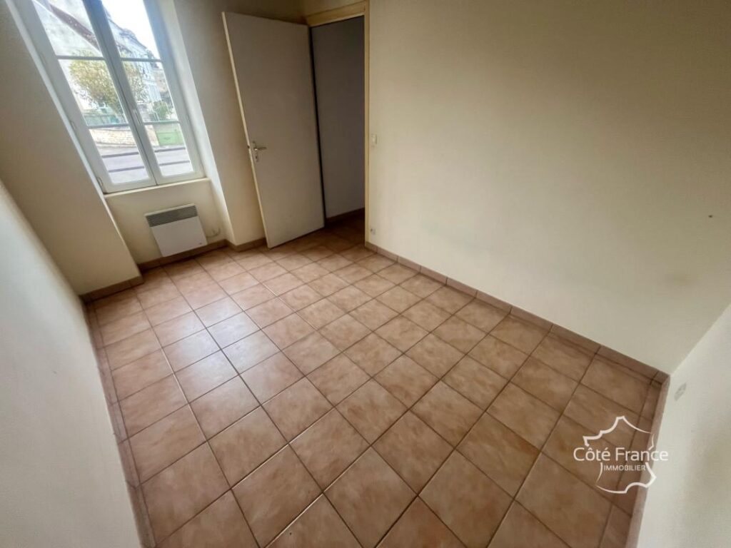 Immeuble de rapport 5 lots + combles aménageables – NR pièces – NR chambres – 150 m²