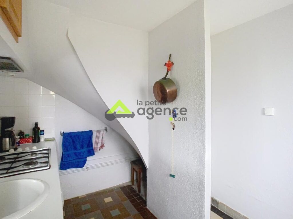 Maison de campagne dans charmant village – 5 pièces – 3 chambres – 110 m²