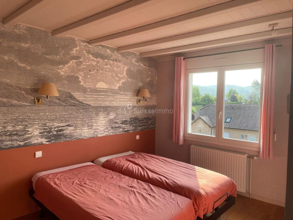 Maison 5 pièce(s) 145.23 m2 sur Terrain de 10 596 m2 – 6 pièces – 3 chambres – 145 m²