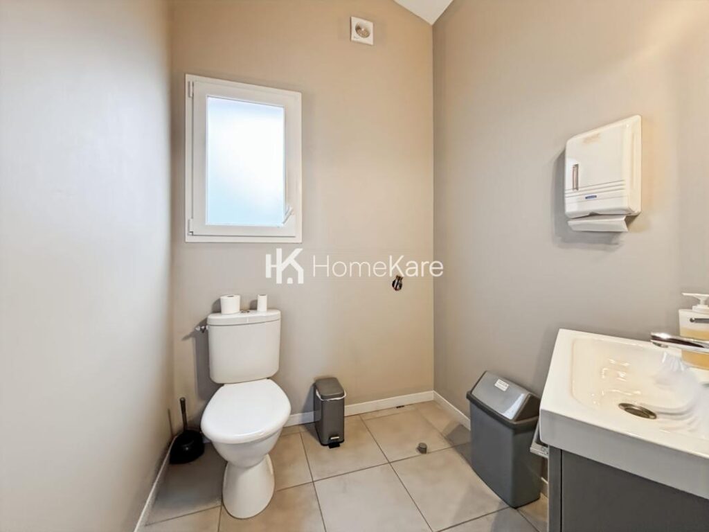 UNE MAISON SEDUISANTE !!! – 9 pièces – 7 chambres – 180 m²