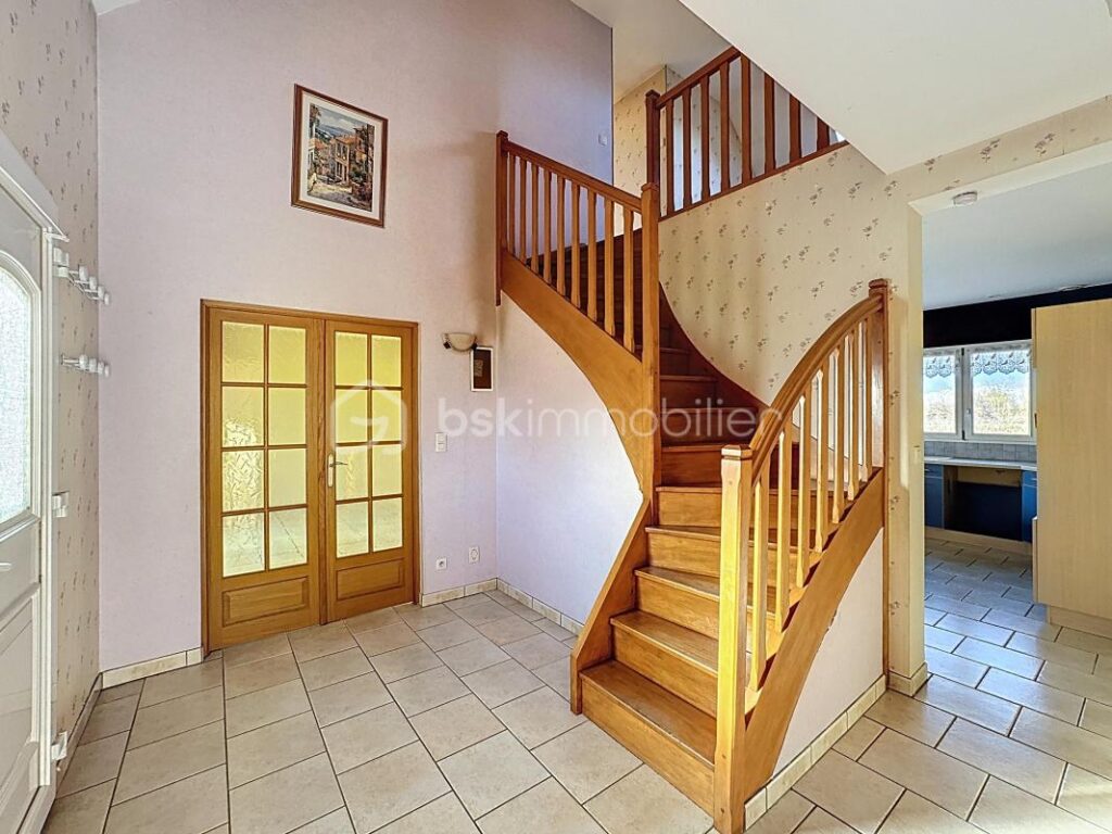 Joli pavillon lumineux – 7 pièces – 5 chambres – 135 m²