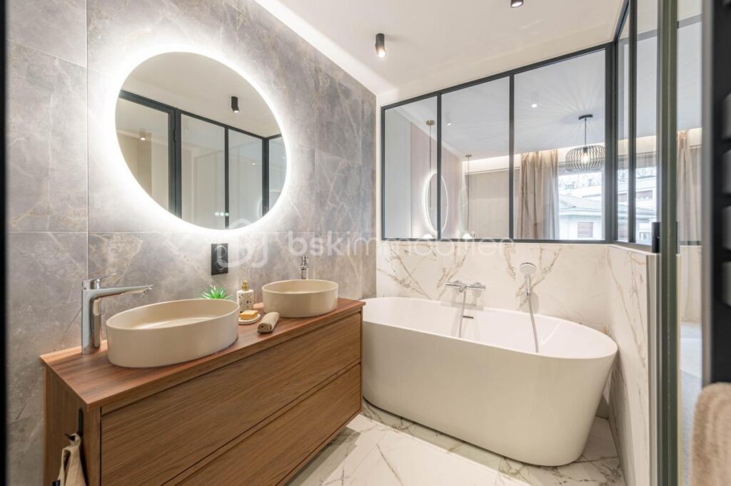 APPARTEMENT STANDING 100 M2 ANNECY PROCHE LAC – 3 pièces – 2 chambres – 100 m²