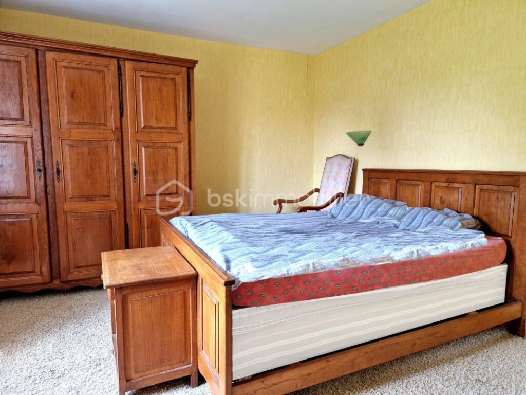 Magnifique domaine avec jardin ! – 5 pièces – 3 chambres – 150 m²