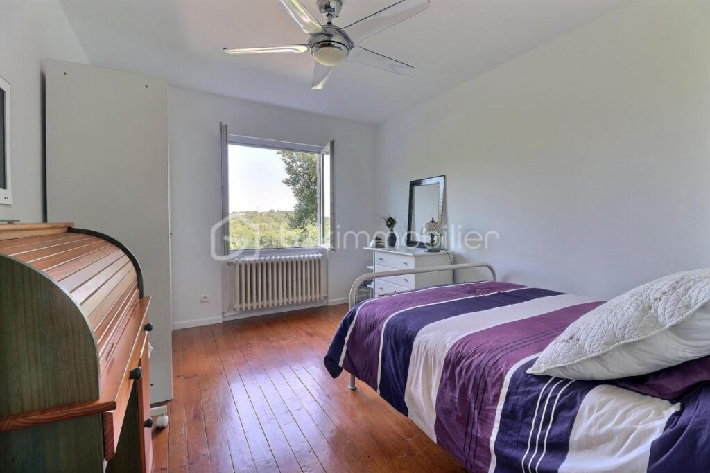 Maison 154m² 63300 Thiers – 5 pièces – 4 chambres – 154 m²