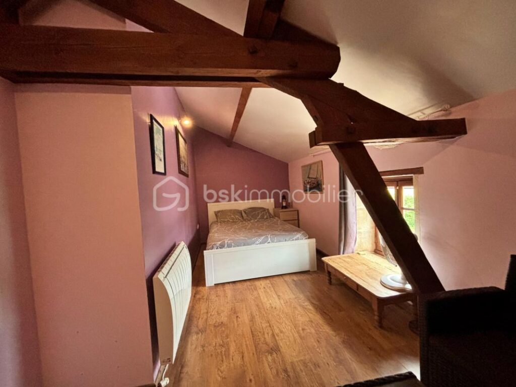 Élégante maison de campagne avec piscine – 5 pièces – 4 chambres – 150 m²