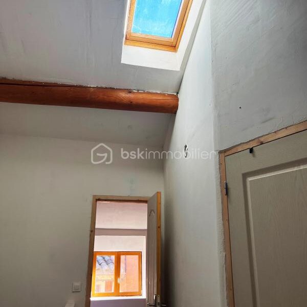 Maison à vendre à Roussillon
