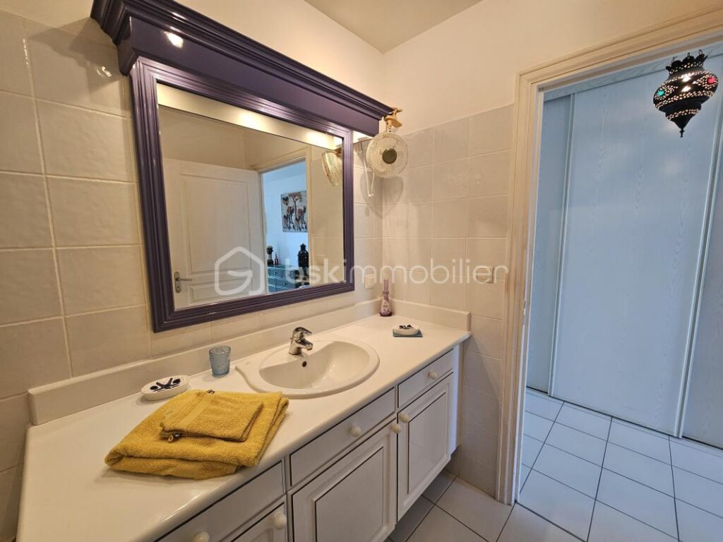 APPARTEMENT T2- LE SAVANNAH- BORD DE MER- VUE LAGON – 2 pièces – 1 chambre – 61 m²