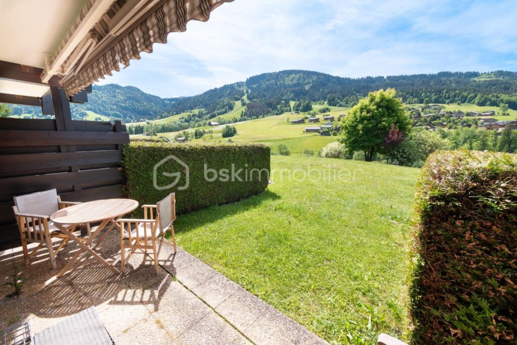 74120 – PRAZ SUR ARLY – STUDIO ORIENTÉ SUD AVEC ALCÔVE NUIT INDÉPENDANTE – 4 COUCHAGES – PROCHE DOMAINE SKIABLE ET CENTRE VILLAGE – 1 pièce – NR chambres – 24 m²