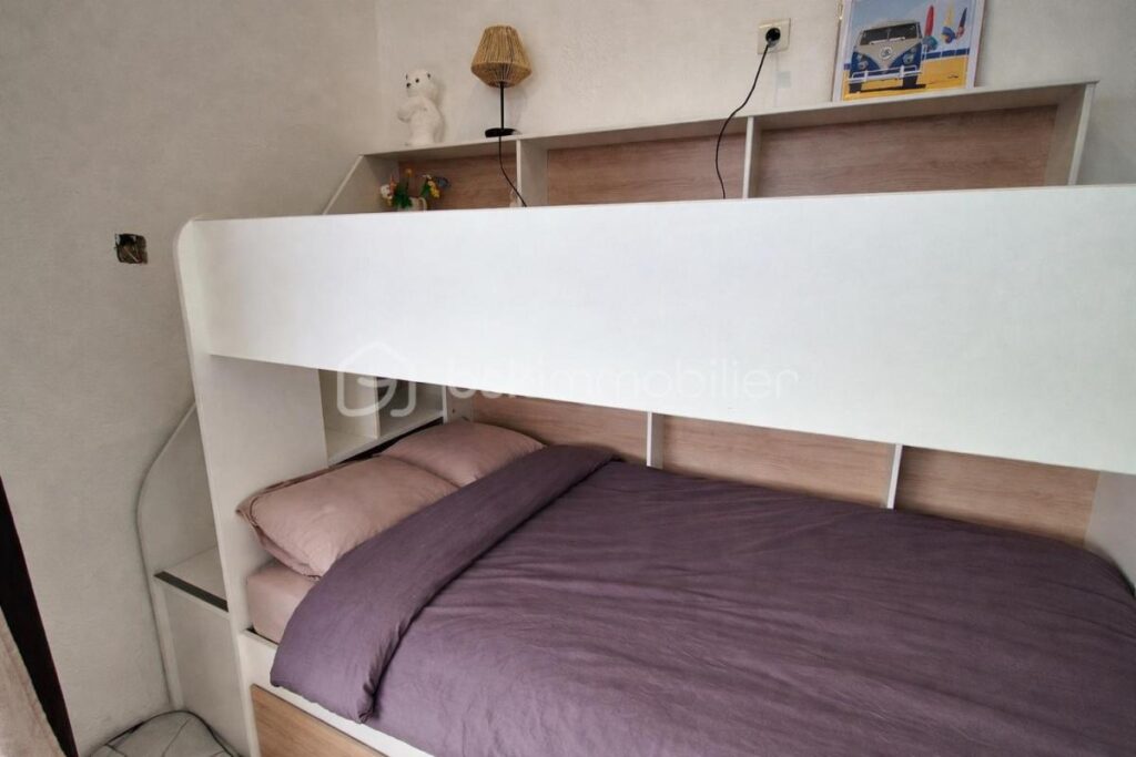 A VENDRE APPARTEMENT T2 CABINE RENOVE DE 50M² A SAINT CYPRIEN – COTE PLAGE – FRONT DE MER – VUE SUR LA MEDITERRANNEE ET LES ALBERES – PARKING PRIVE – ASCENSEUR – EMPLACEMENT PREMIUM – 3 pièces – 2 chambres – 50 m²