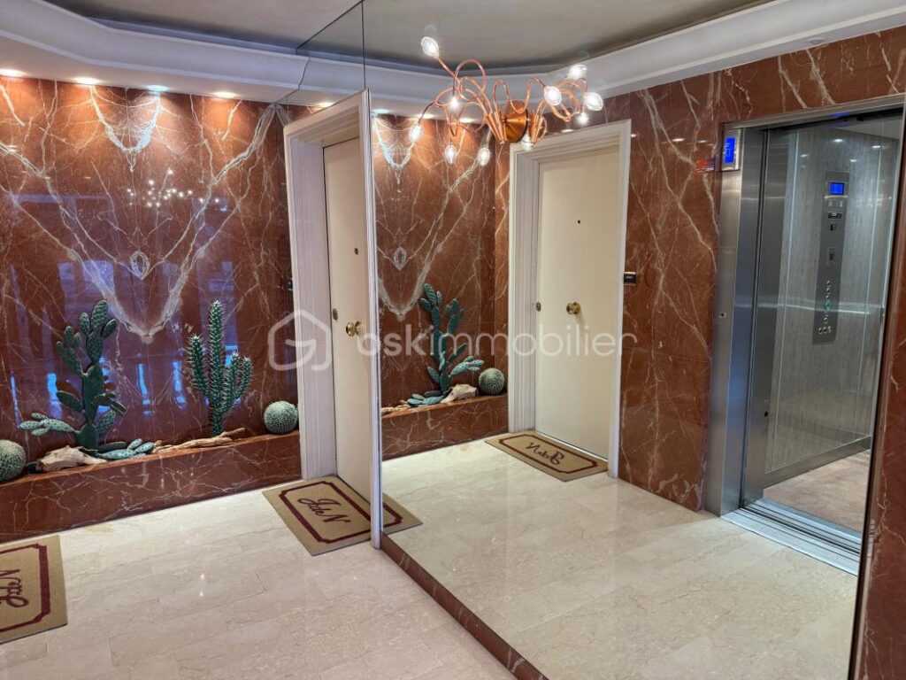 Cannes Croix-des-Gardes – Appartement 86m² – 3 pièces – Grande terrasse – vue mer – Piscine – Garage – 3 pièces – 2 chambres – 86 m²