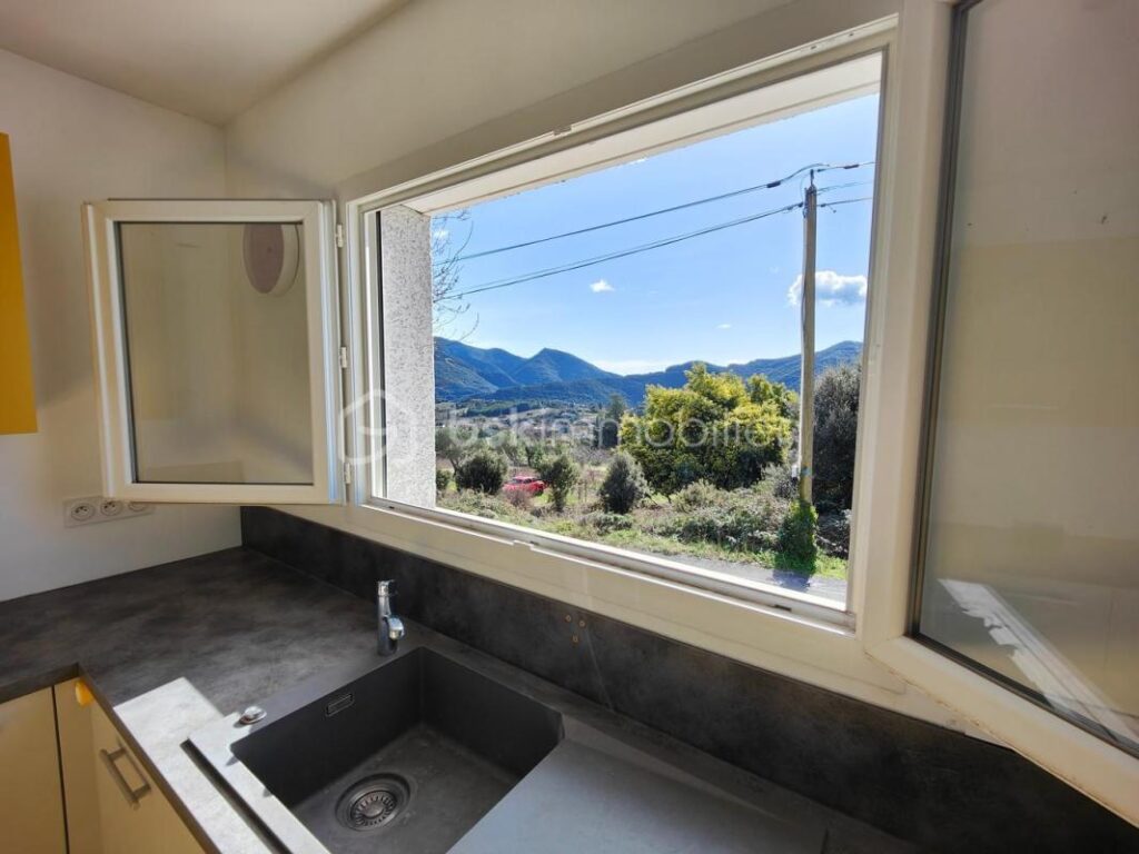 Villa quatre faces récente*** Exposition Sud*** Vue panoramique*** – 4 pièces – 3 chambres – 80 m²