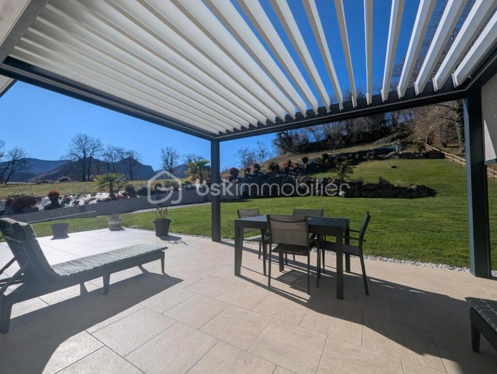 Maison plain pied récente – 5 pièces – 3 chambres – 135 m²