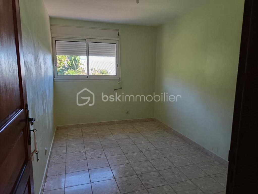 Villa F4/5 de 118m² secteur la Bretagne – 5 pièces – 3 chambres – 118 m²