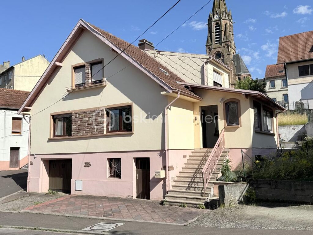 BAISSE DE PRIX !! – 5 pièces – 3 chambres – 136 m²