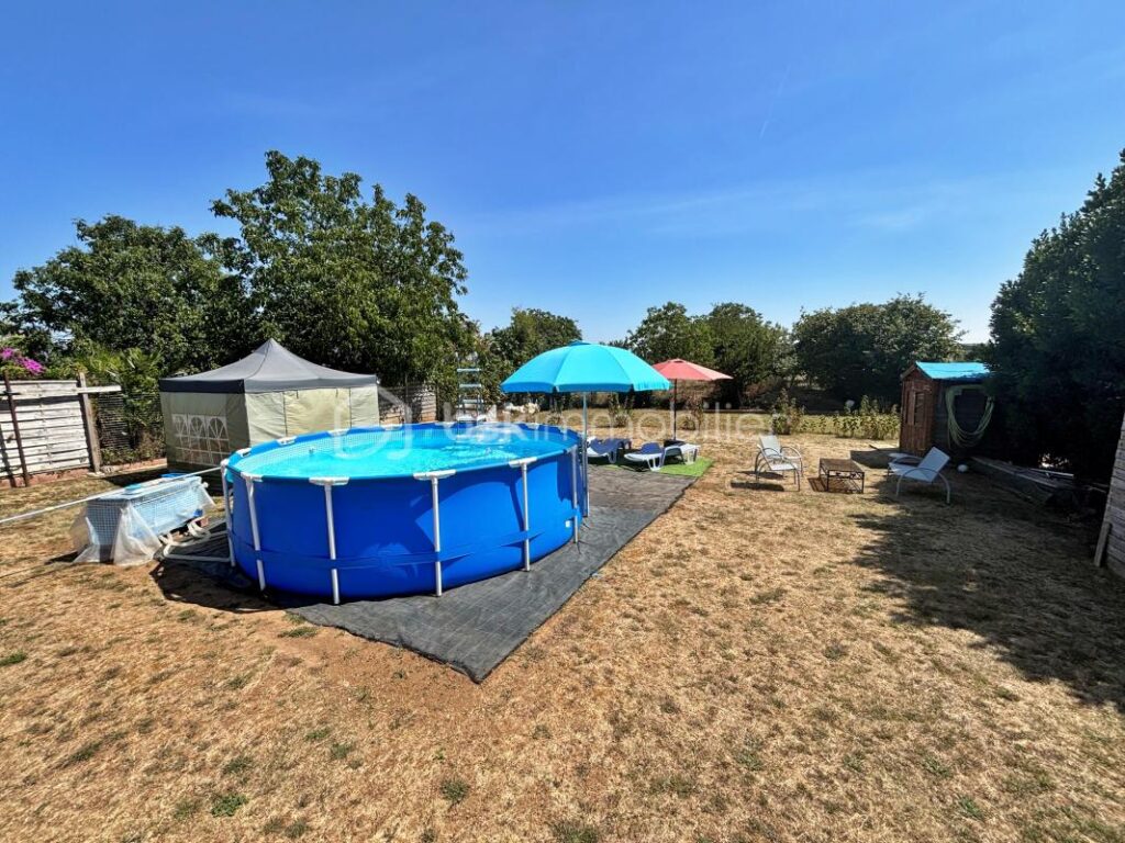 Maison authentique dans un village à caractère – 5 pièces – 3 chambres – 165 m²