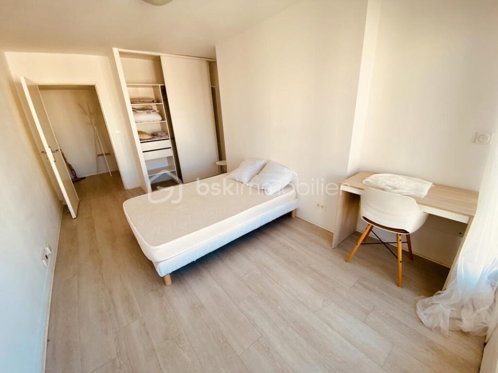 📍 NÎMES : Appartement T3 Lumineux – 3 pièces – 2 chambres – 67 m²