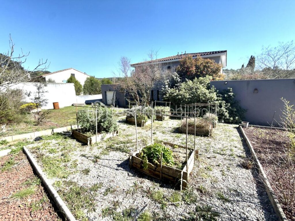 villa prestige – 6 pièces – 6 chambres – 182 m²