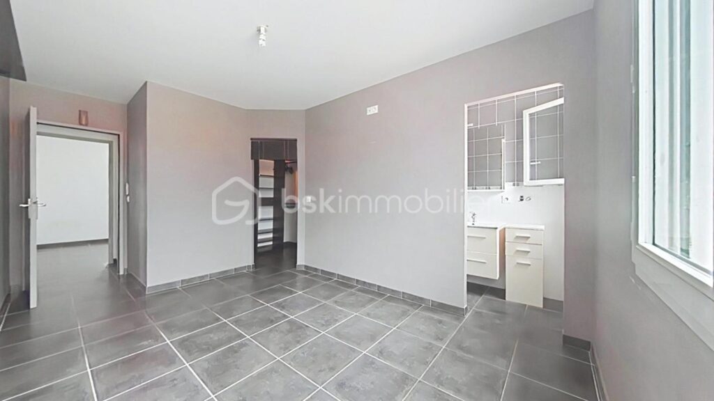 VILLA 3 FACES 4 CHAMBRES ELNE – 5 pièces – 4 chambres – 124 m²