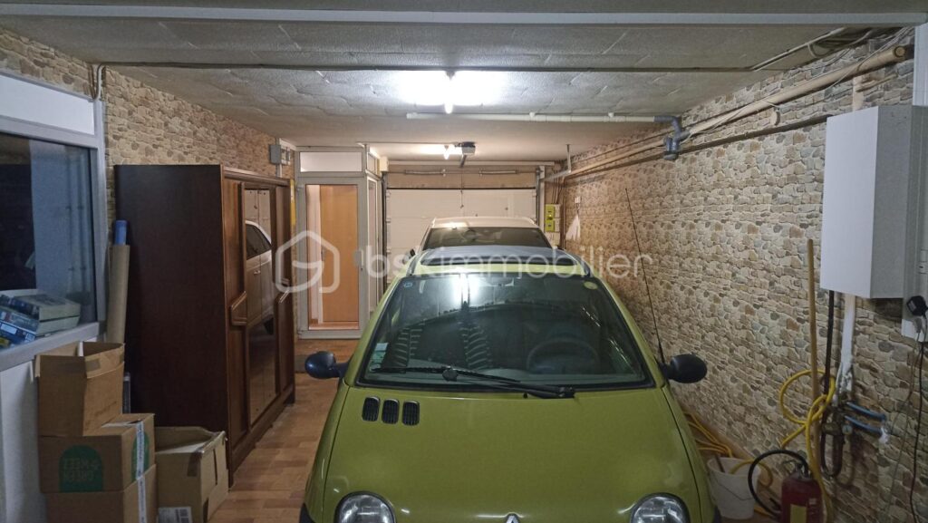 Grande maison familiale de charme avec vue imprenable sur les Pyrénées – Sous-sol entièrement aménagé – Grand terrain clôturé et dépendances – 8 pièces – 4 chambres – 152 m²