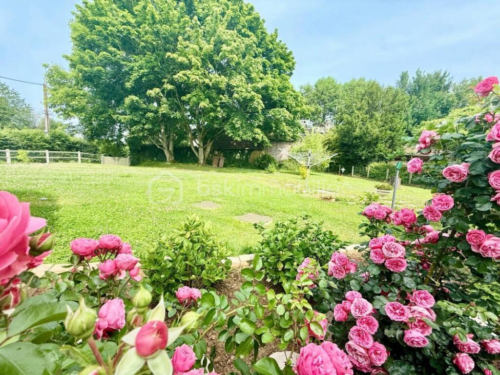 Maison 4 Chambres sur Sous-Sol total – 6 pièces – 4 chambres – 121 m²