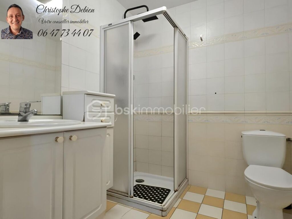 MAISON FAMILIALE DE PLAIN-PIED AVEC SOUS-SOL AMÉNAGÉ, 4 CHAMBRES ET GRAND JARDIN AU CALME – CHAVAGNES-EN-PAILLERS – 7 pièces – 4 chambres – 207 m²