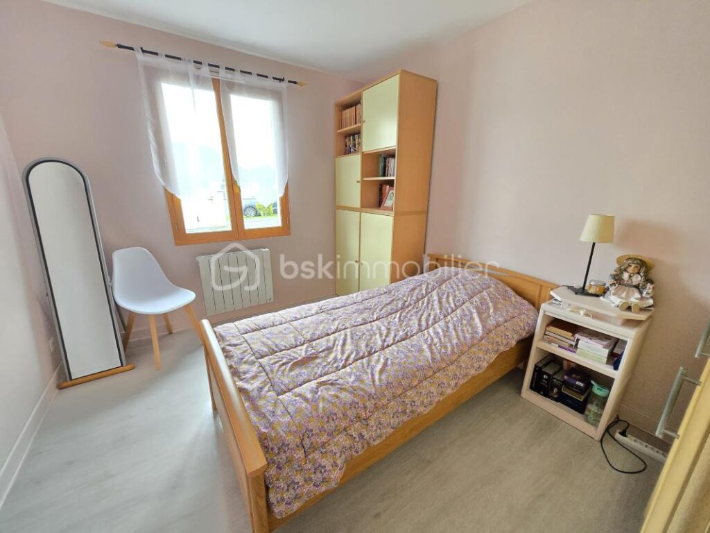 Magnifique Pavillon de plain pied de 128m² à Nevers – 7 pièces – 6 chambres – 128 m²