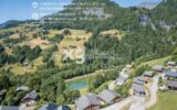 73590 FLUMET – APPARTEMENT T3, 2 CHAMBRES – GRAND BALCON SUD-OUEST VUE MONTAGNE – PROCHE SKI – RÉSIDENCE RÉCENTE – 3 pièces – 2 chambres – 45 m²
