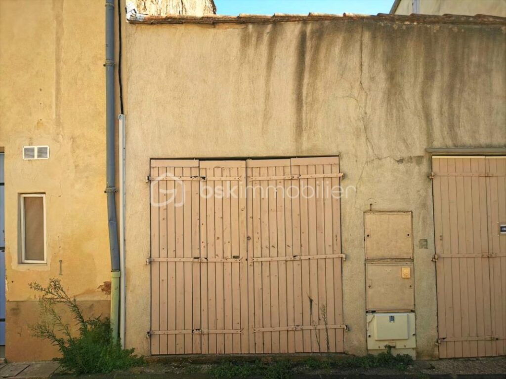 APPARTEMENT T2 DE 48 m² AVEC GARAGE EN PLEIN CENTRE DE CAUMONT SUR DURANCE – 2 pièces – 1 chambre – 47 m²