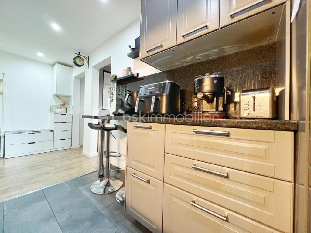 Votre nouveau coup de coeur dans un cadre verdoyant ! – 4 pièces – 3 chambres – 82 m²