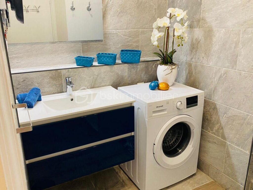 Quart de villa entièrement refait Anse des Rochers – 1 pièce – 1 chambre – 35 m²