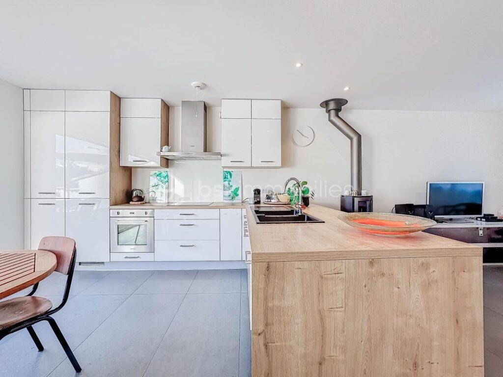 *** MAGNIFIQUE VILLA T5 de 2016 AVEC JARDIN PISCINABLE à PALAVAS *** – 5 pièces – 4 chambres – 100 m²