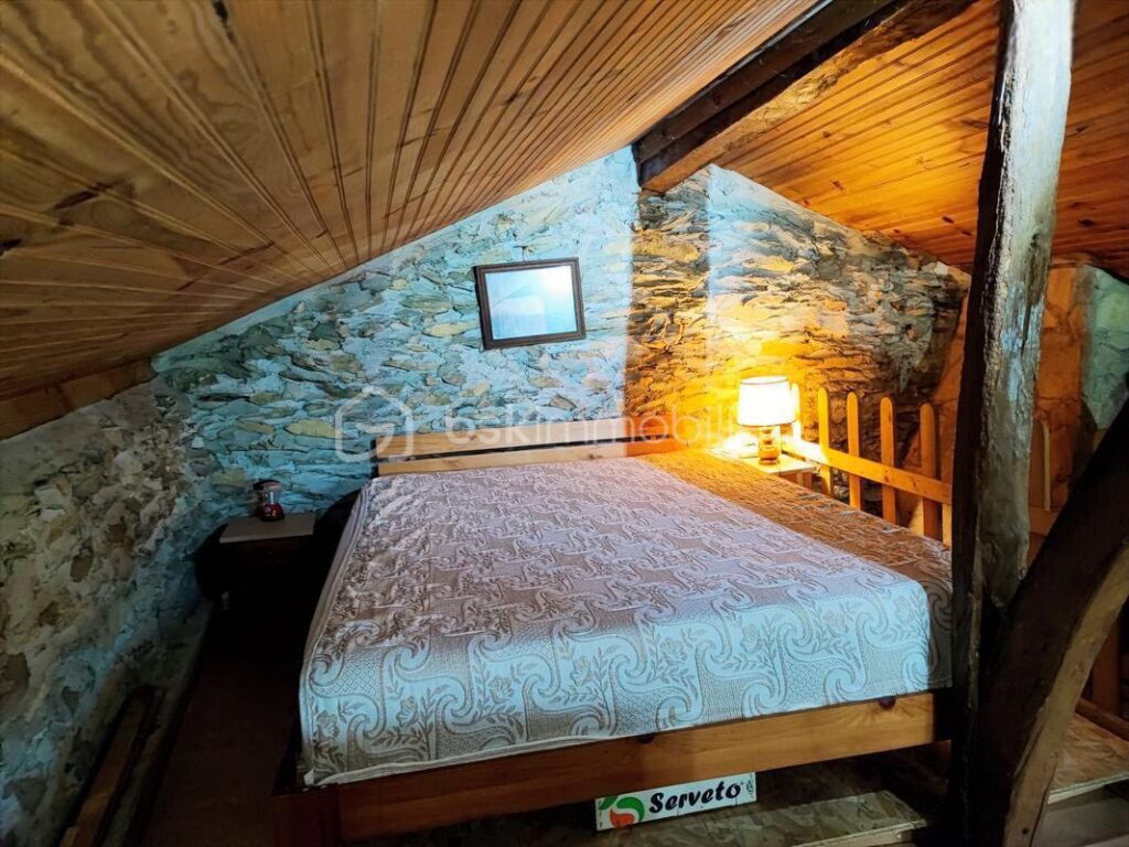 🦌 Sacoué 65370 – Las Aréousos : La bergerie qui murmure au vent 🦌 – 2 pièces – 1 chambre – 40 m²