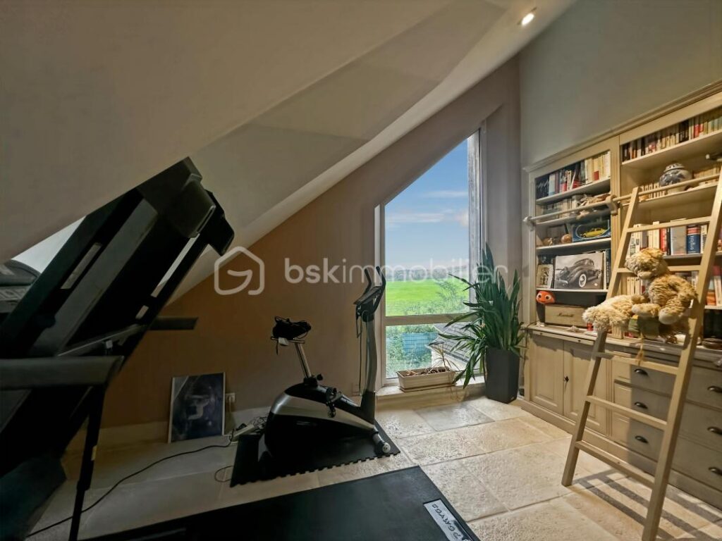 Magnifique demeure – 8 pièces – 5 chambres – 264 m²