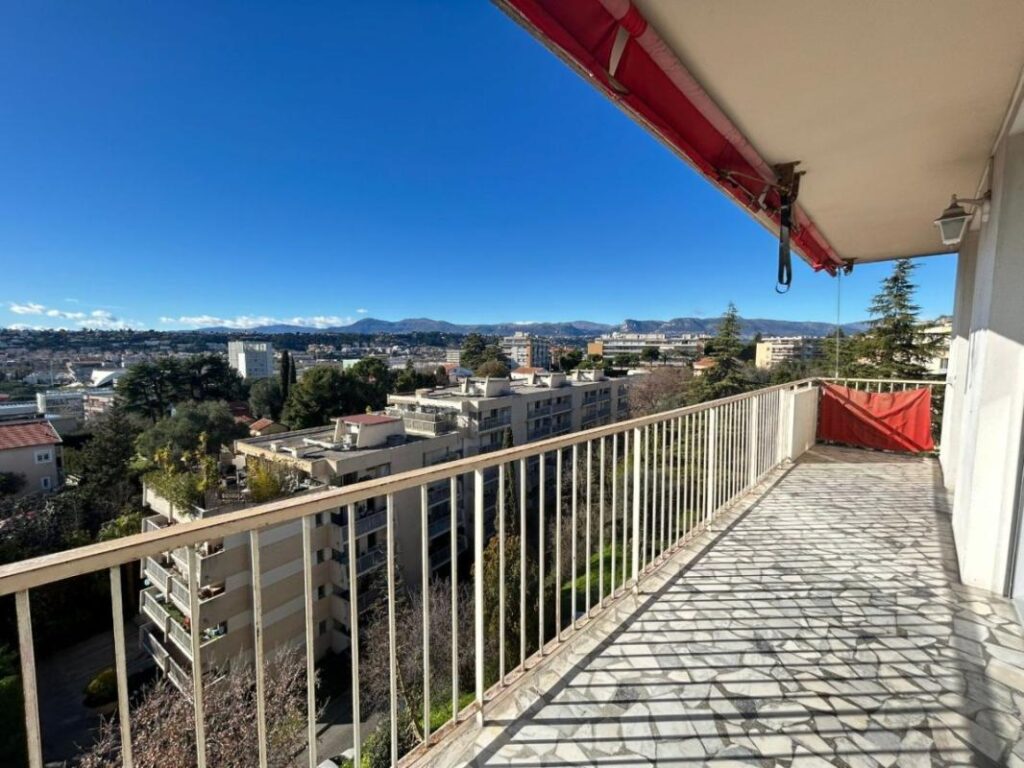 A LOUER NICE OUEST SAINTE MARGUERITE – 4 pièces – 3 chambres – 72 m²