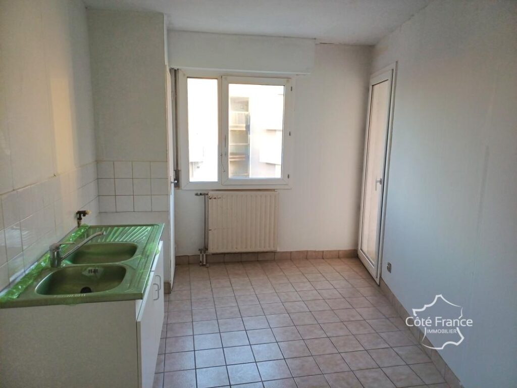 Appartement LYON 8 – 4 pièces – 2 chambres – 63 m²