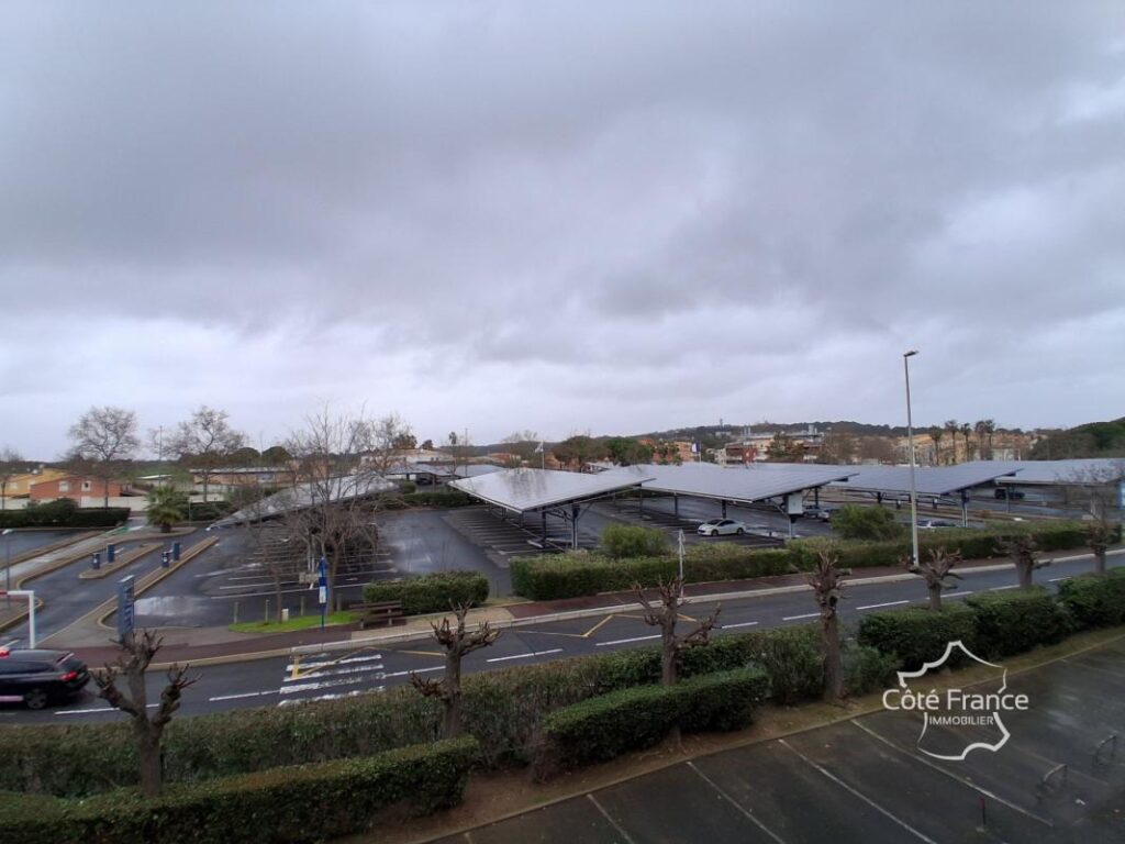 Bel Appartement T2 rénové secteur Richelieu dans résidence a – 2 pièces – 1 chambre – 31 m²