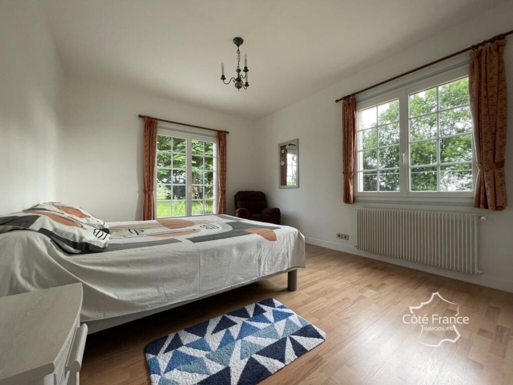 Secteur SALIES DE BEARN: A de 5mn de Salies, Villa autonome – 7 pièces – 4 chambres – 187 m²