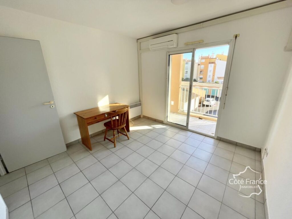 Spacieux Duplex de 2 Chambres sur le QUARTIER SAINT MARTIN – 3 pièces – 2 chambres – 76 m²