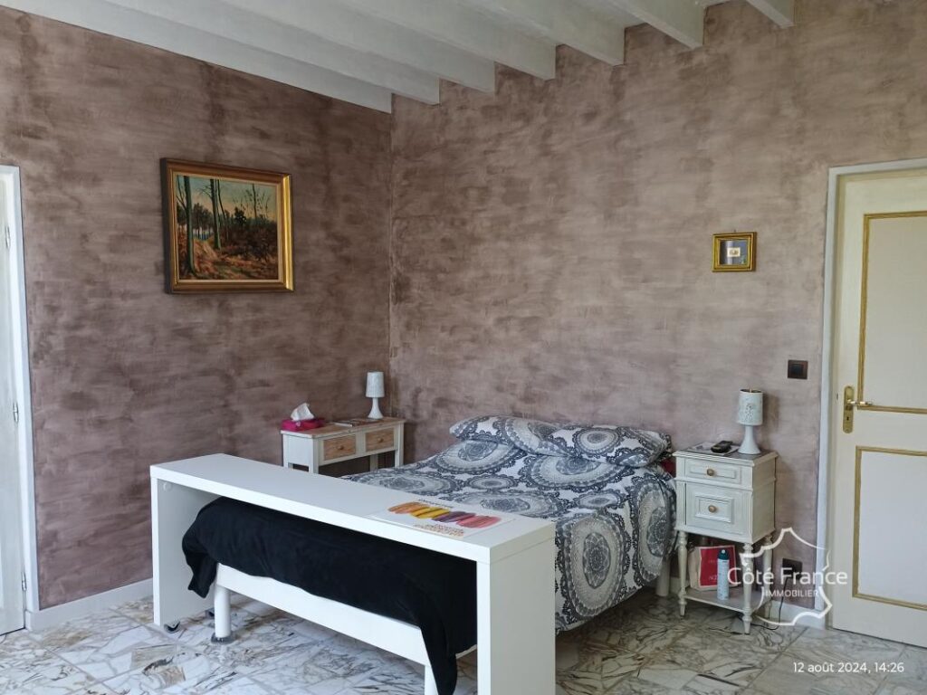 AISNE – MARLY-GOMONT – Charmante maison de campagne sur 7590 – 10 pièces – 4 chambres – 174 m²