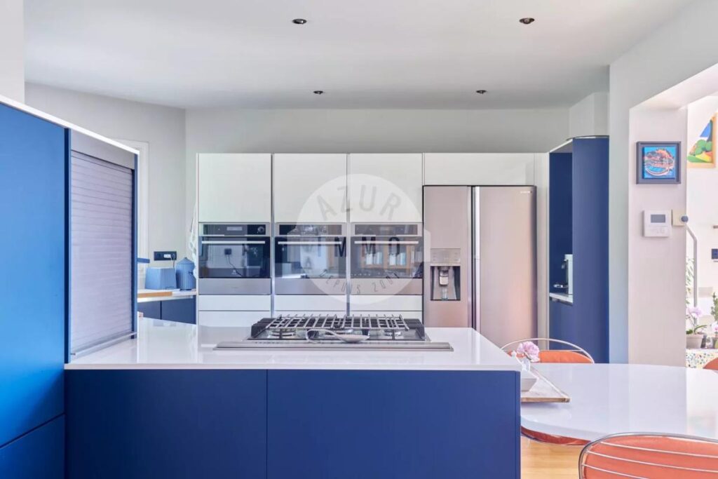 Villa d’exception Domaine privé Lascours – 6 pièces – 4 chambres – 350 m²