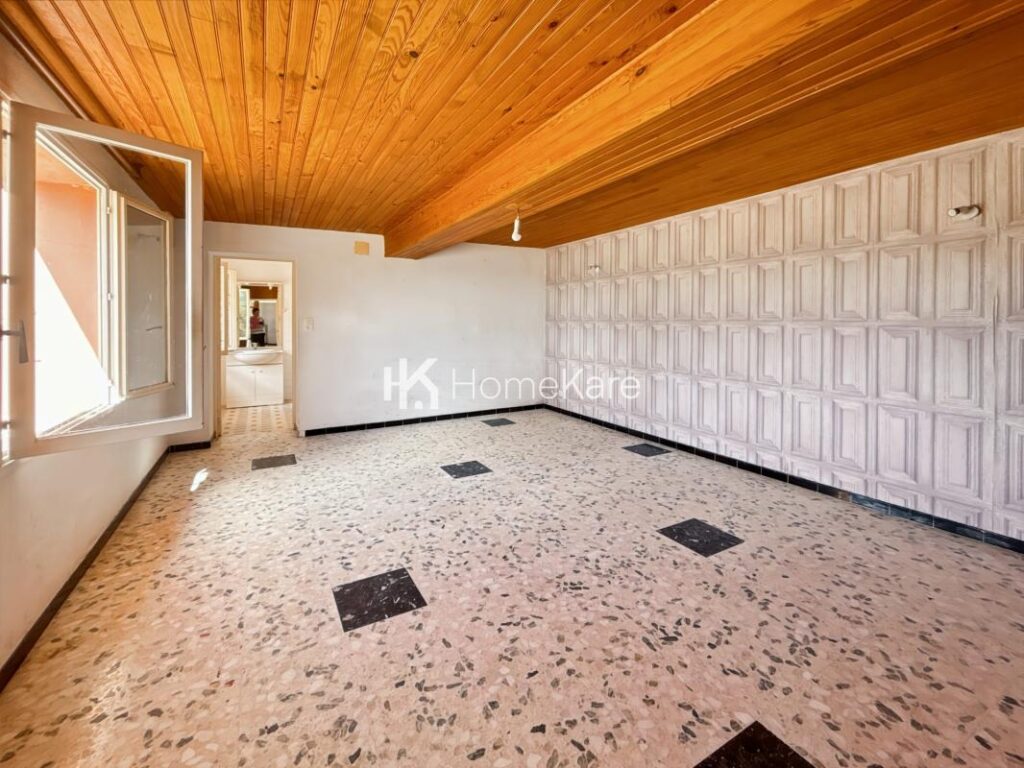 LE CHARME ASSURE !!! – 6 pièces – 5 chambres – 185 m²