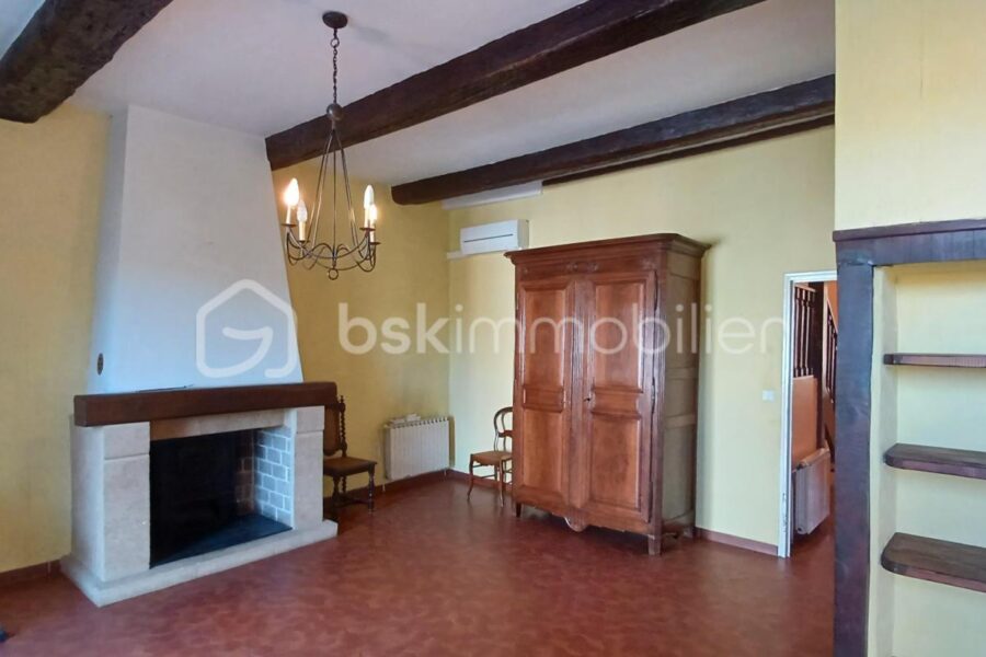 Maison à vendre à Le pouget