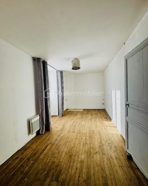 Maison à vendre à Aunac