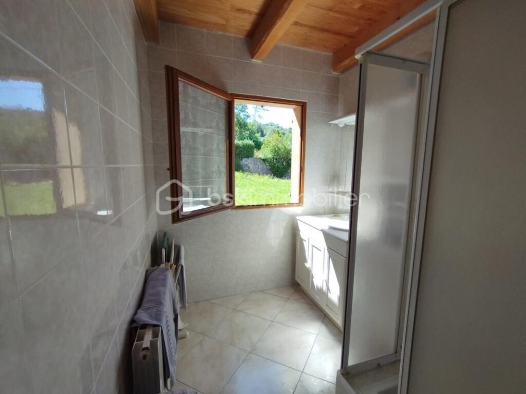 maison – 3 pièces – 2 chambres – 89 m²